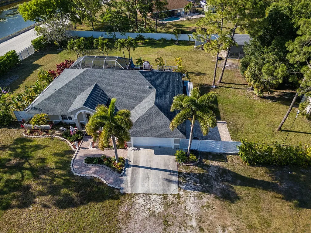 12987 N 66th Place N The Acreage FL 33470