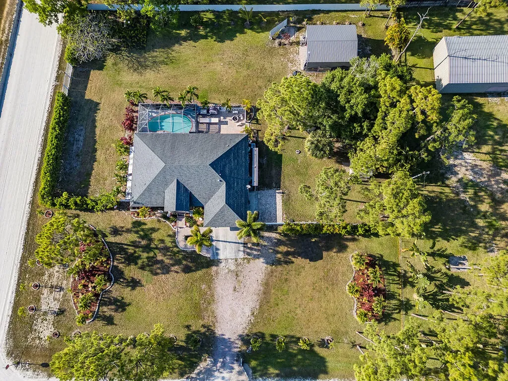 12987 N 66th Place N The Acreage FL 33470