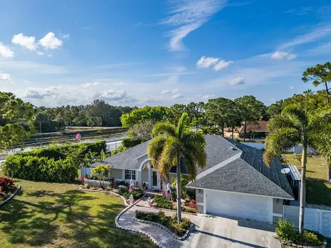 12987 N 66th Place N The Acreage FL 33470