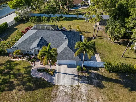 12987 N 66th Place N The Acreage FL 33470