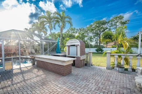 12987 N 66th Place N The Acreage FL 33470