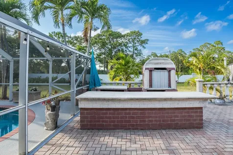 12987 N 66th Place N The Acreage FL 33470
