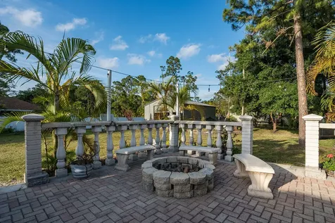 12987 N 66th Place N The Acreage FL 33470