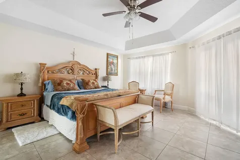 12987 N 66th Place N The Acreage FL 33470