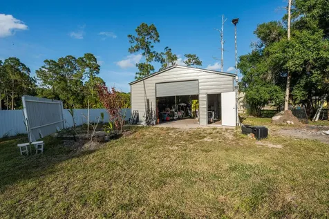 12987 N 66th Place N The Acreage FL 33470