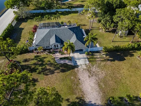 12987 N 66th Place N The Acreage FL 33470