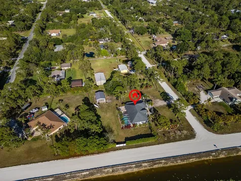 12987 N 66th Place N The Acreage FL 33470