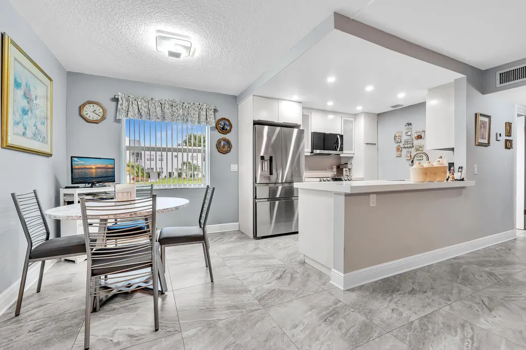 625 Normandy N Delray Beach FL 33484