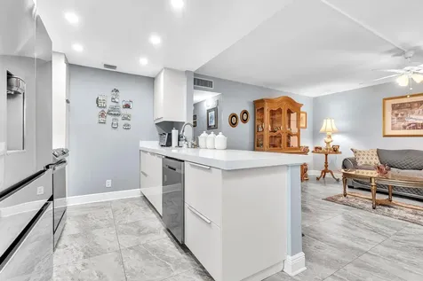 625 Normandy N Delray Beach FL 33484
