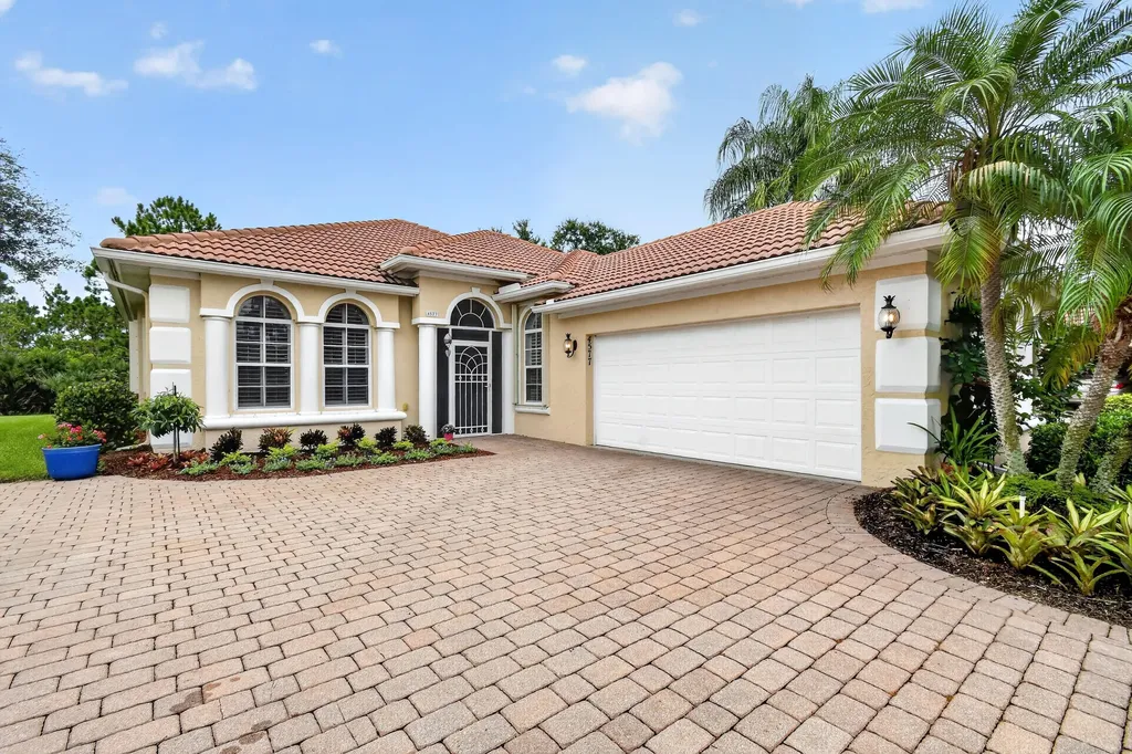 4577 NW Red Bay Circle Jensen Beach FL 34957