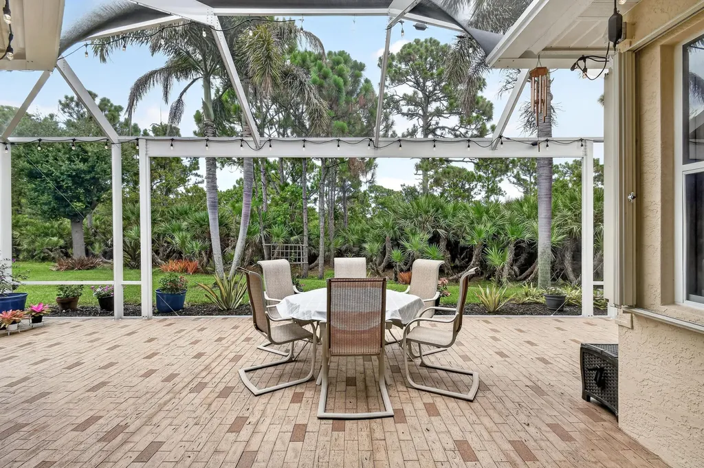4577 NW Red Bay Circle Jensen Beach FL 34957