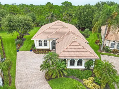4577 NW Red Bay Circle Jensen Beach FL 34957