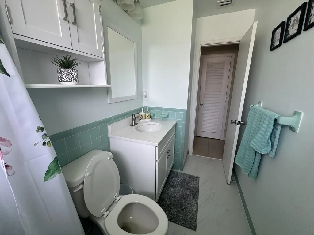 3005 NW 46th Street Tamarac FL 33309