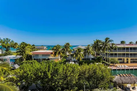 149 Iroquois Drive Islamorada FL 33036
