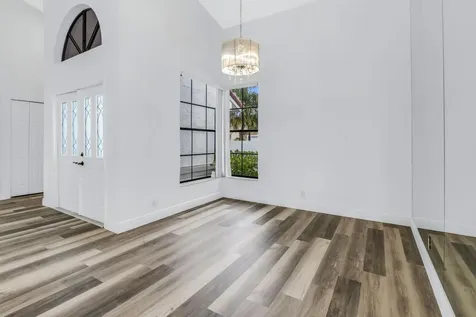 19325 Cherry Hills Terrace Boca Raton FL 33498