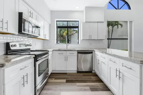 19325 Cherry Hills Terrace Boca Raton FL 33498