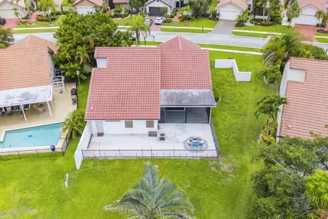 19325 Cherry Hills Terrace Boca Raton FL 33498
