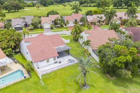 19325 Cherry Hills Terrace Boca Raton FL 33498
