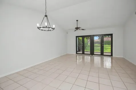 21642 Guadalajara Avenue Boca Raton FL 33433