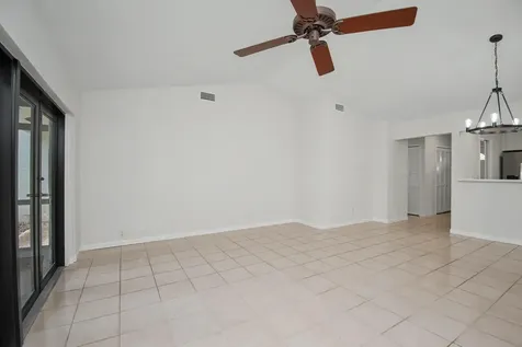 21642 Guadalajara Avenue Boca Raton FL 33433