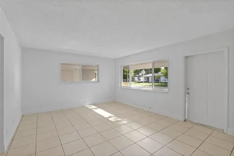 2001 NW 14th Avenue Fort Lauderdale FL 33311