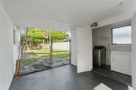 2001 NW 14th Avenue Fort Lauderdale FL 33311