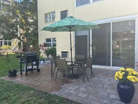 2615 NE 3rd Court Boynton Beach FL 33435