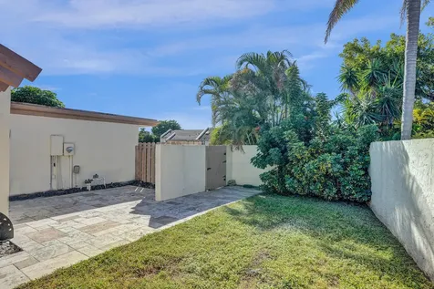 21760 Contado Road Boca Raton FL 33433