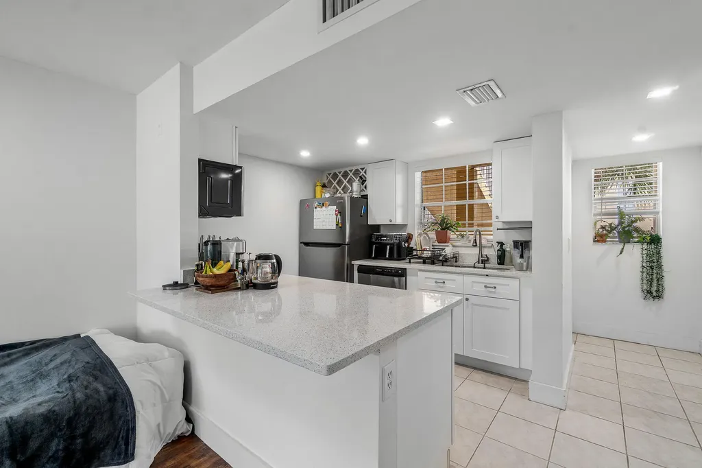 6283 La Costa Drive Boca Raton FL 33433