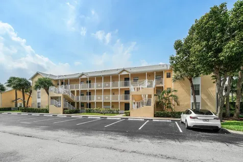 6283 La Costa Drive Boca Raton FL 33433