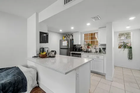 6283 La Costa Drive Boca Raton FL 33433