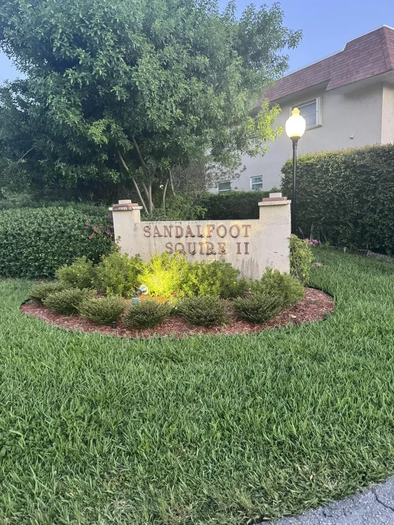 9280 SW 3rd Street Boca Raton FL 33428
