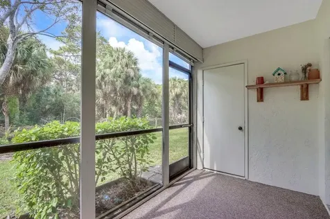 1601 Sabal Ridge Circle Palm Beach Gardens FL 33418