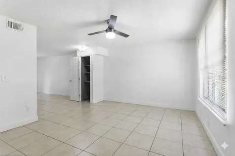 Riviera Beach FL 33404