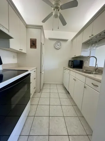 250 NE 20th Street Boca Raton FL 33431