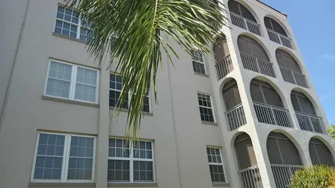 250 NE 20th Street Boca Raton FL 33431