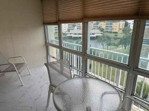 205 SE 11th Terrace Dania Beach FL 33004