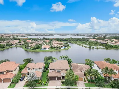 11525 NW 81st Place Parkland FL 33076
