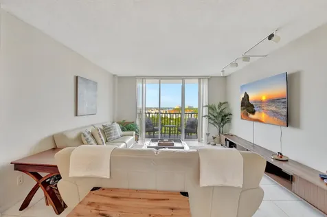2121 N Ocean Boulevard Boca Raton FL 33431