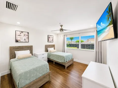 8501 NW 35th Street NW Coral Springs FL 33065