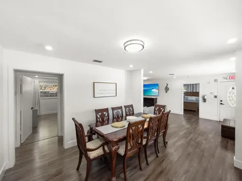 8501 NW 35th Street NW Coral Springs FL 33065