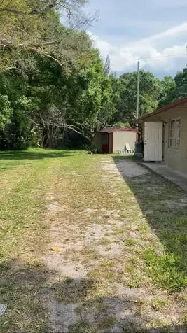 5298 Deleon Avenue Fort Pierce FL 34951