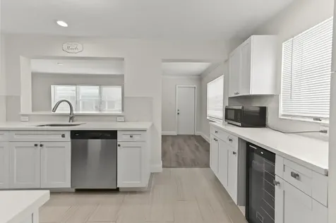 717 SW 16th Street Boynton Beach FL 33426