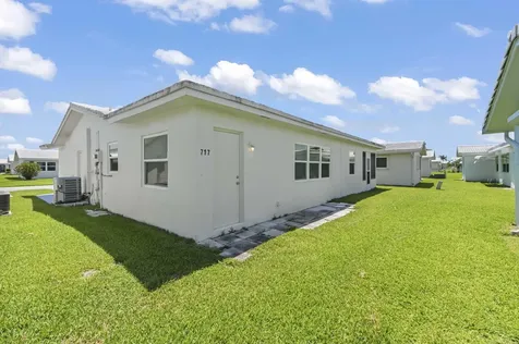 717 SW 16th Street Boynton Beach FL 33426