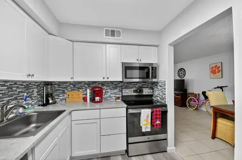 9810 Pineapple Tree Drive Boynton Beach FL 33436