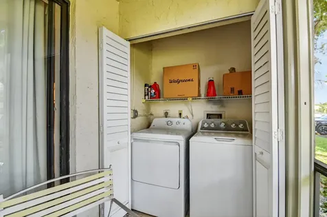 9810 Pineapple Tree Drive Boynton Beach FL 33436