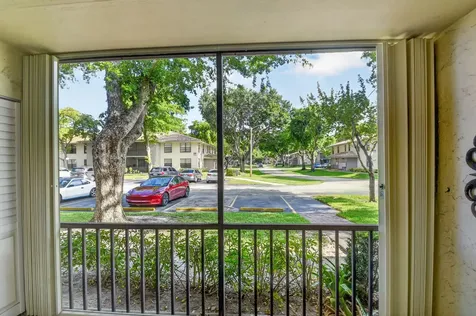 9810 Pineapple Tree Drive Boynton Beach FL 33436