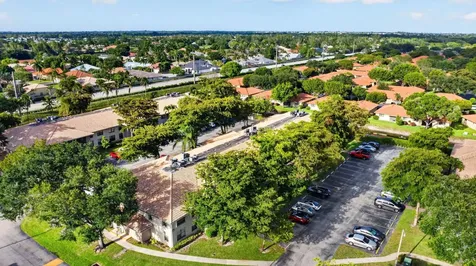 9810 Pineapple Tree Drive Boynton Beach FL 33436