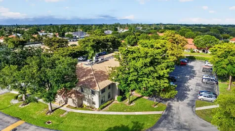 9810 Pineapple Tree Drive Boynton Beach FL 33436