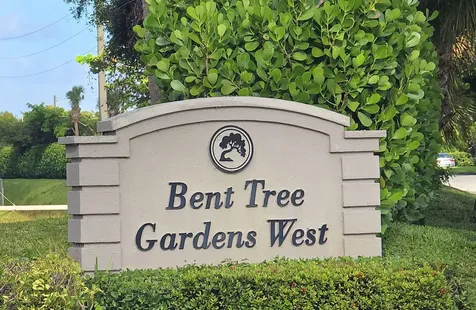 9810 Pineapple Tree Drive Boynton Beach FL 33436